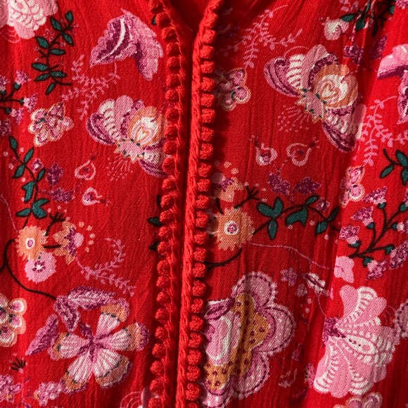 Red floral dress Q and A lined made well - Picture 3 of 5